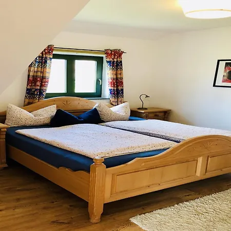 Apartamento In Dargun Mit Schwimmbad, Cleaning Included