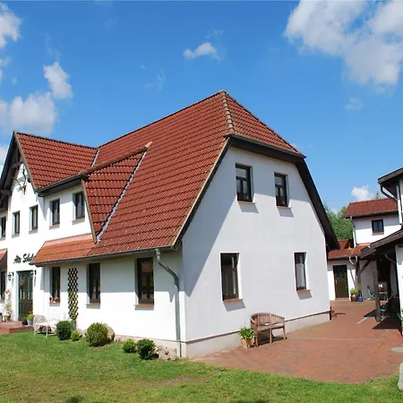 In Dargun Mit Schwimmbad, Cleaning Included *